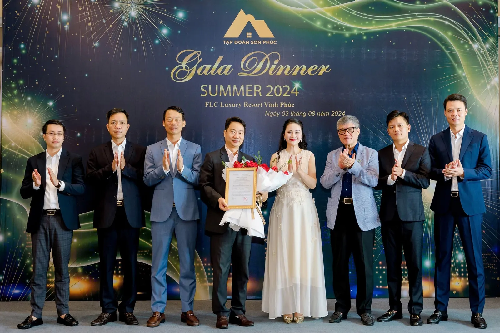 Ban Tổng Giám đốc Tập đoàn Sơn Phúc
