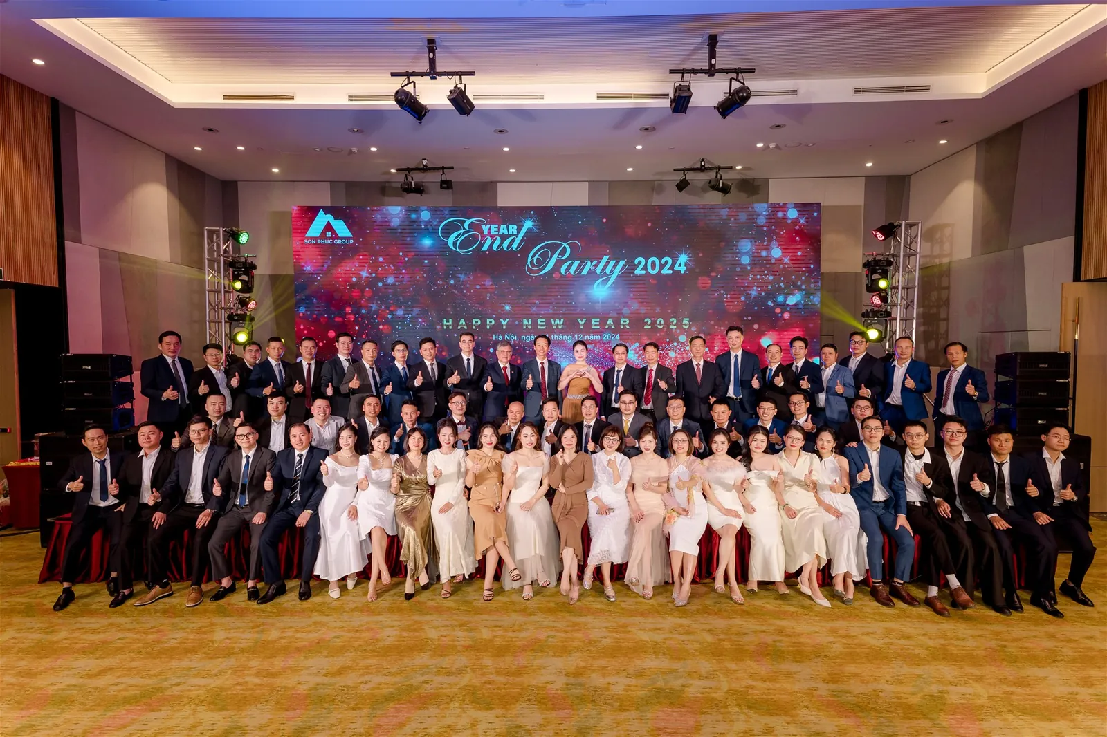 Hội trường Hội nghị tổng kết kinh doanh của Tập đoàn Sơn Phúc