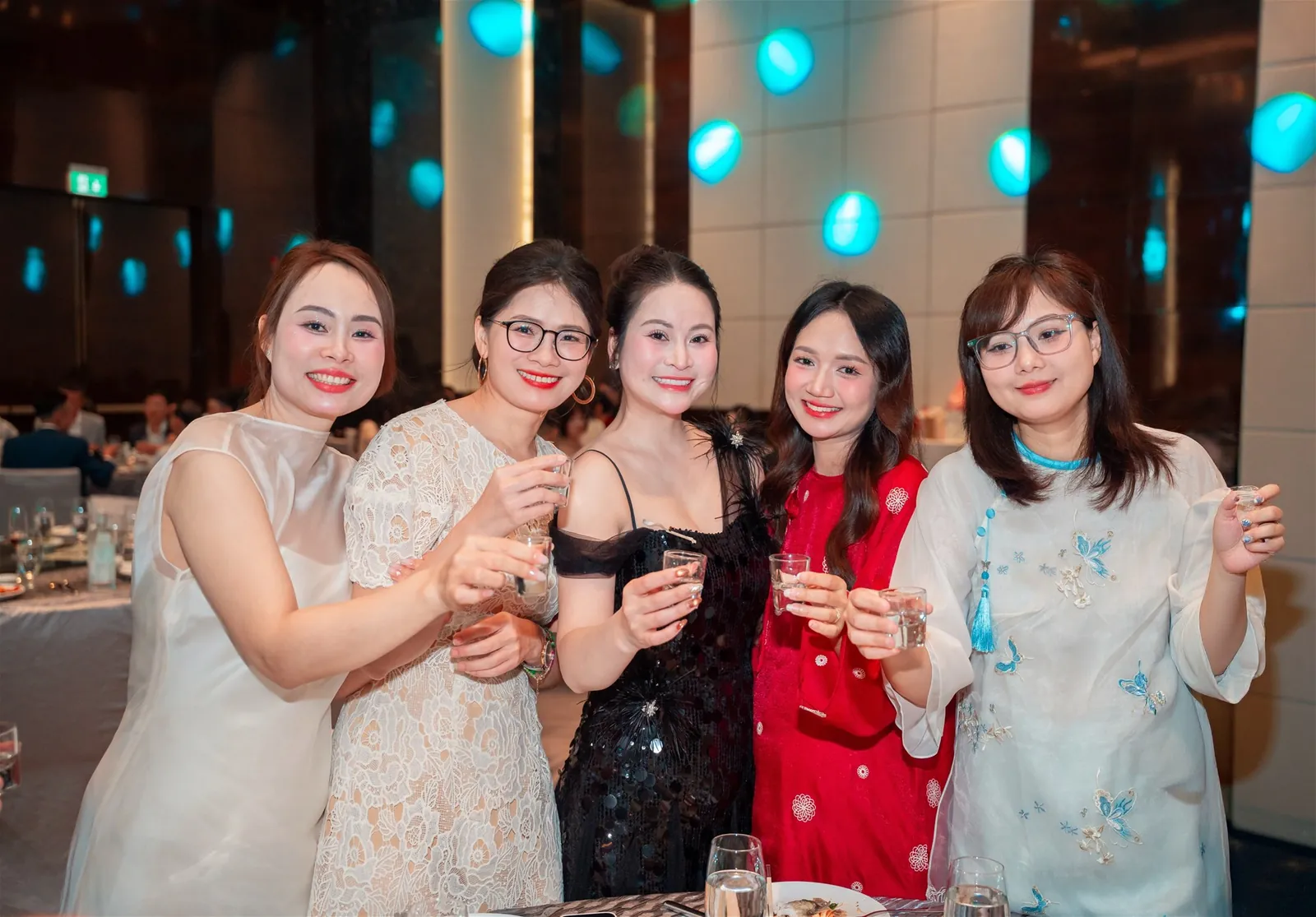 Year End Party 2025: dấu ấn gắn kết, lan tỏa giá trị đồng hành — ảnh 27